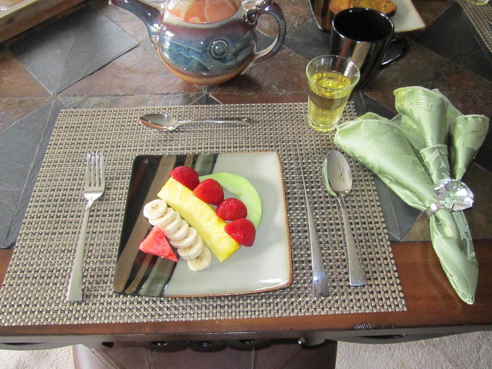 Creekside B & B