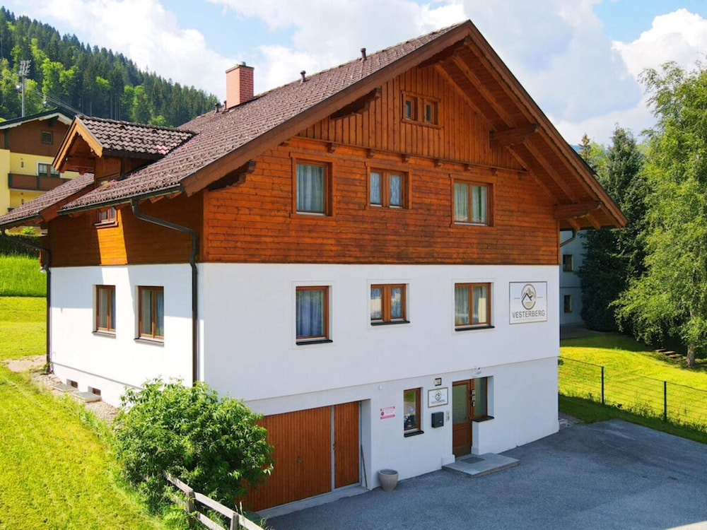 Vesterberg Apartments