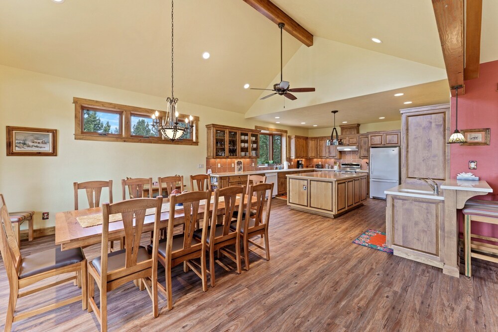 High Lowe 4 Bedroom Home