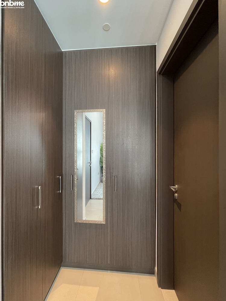 1B- Downtown Views-3109 by bnbme homes