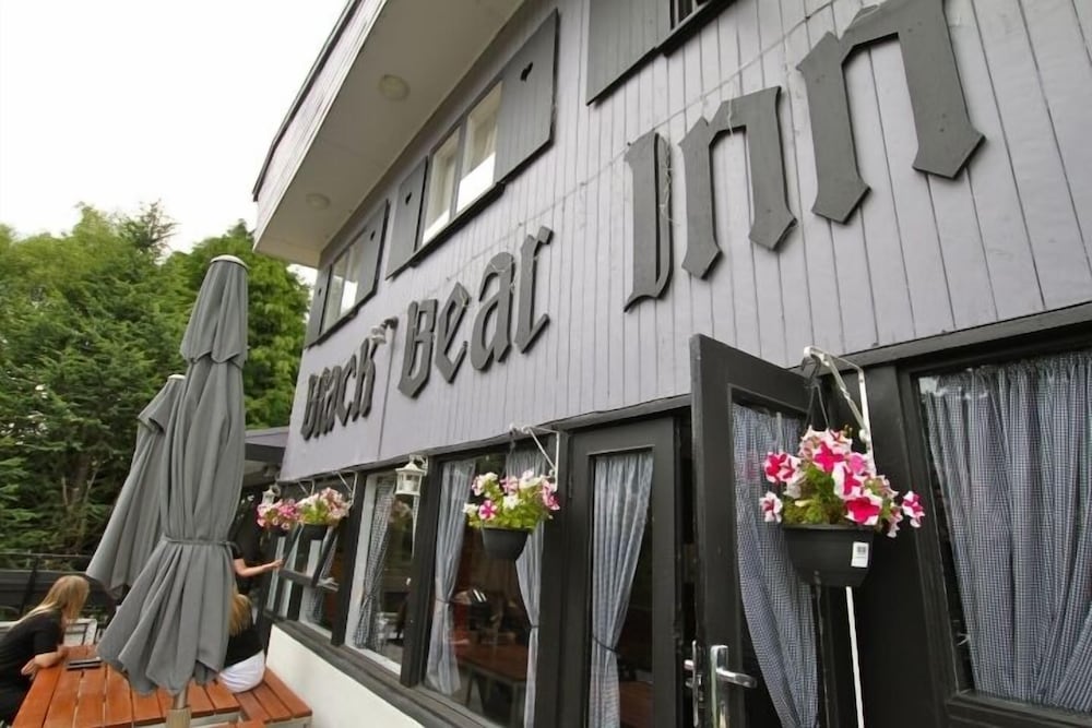 Black Bear Inn