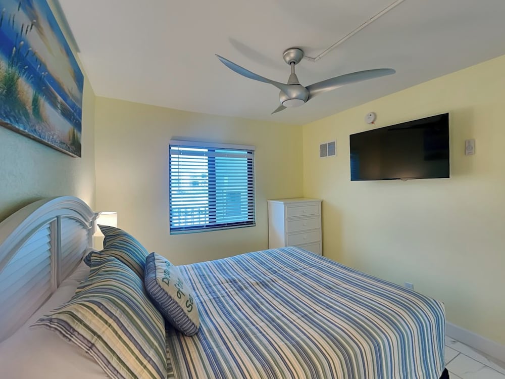 Seaside 1 by Distinctive Beach Rentals