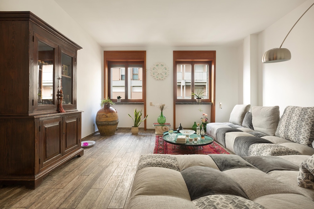 3159 Maison Mazzini by Barbarhouse view 4