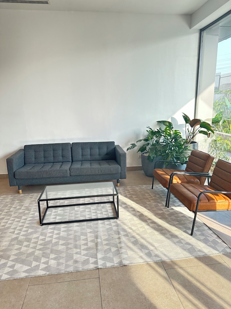 Easy Stay at Loxwood Apartment