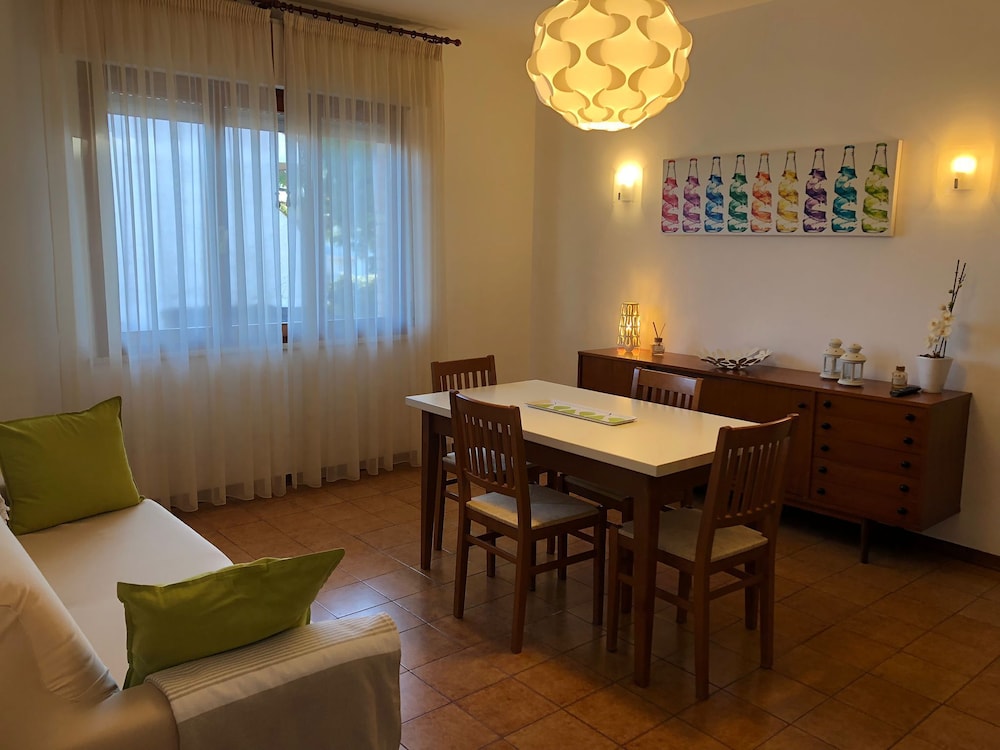 Cozy Flat in a Villa With Terrace