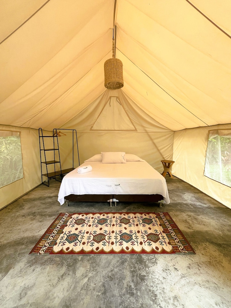 Glamping Jazayma