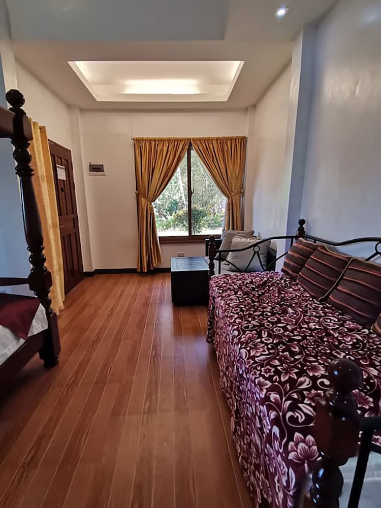Doublegem Beach Resort and Hotel