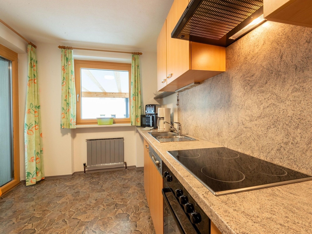 Apartment in Fugen Near Spieljochbahn