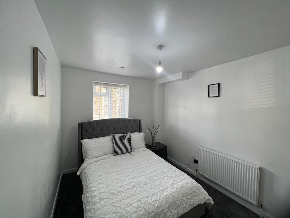 Modern Executive 2-bed Apartment in London