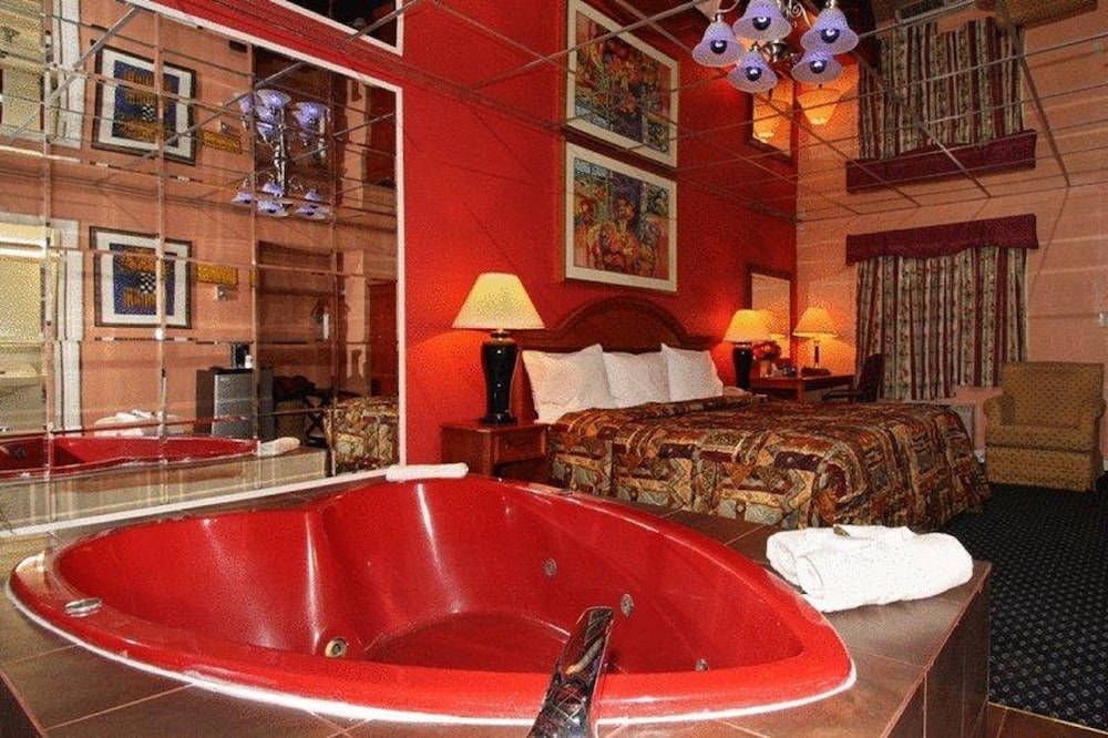 Regal Inn Suites - Property Image 34