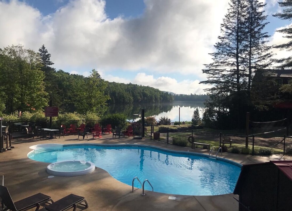 GetAways at Club GeoPremiere
