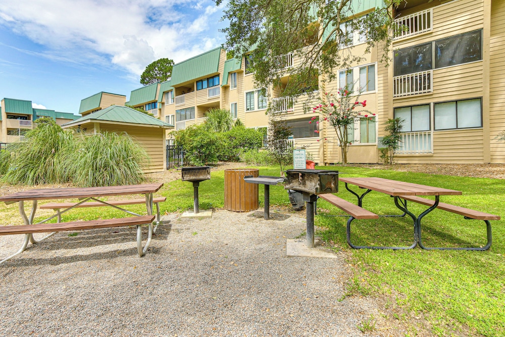 Beach & Pool Access: Serene Hilton Head Haven!