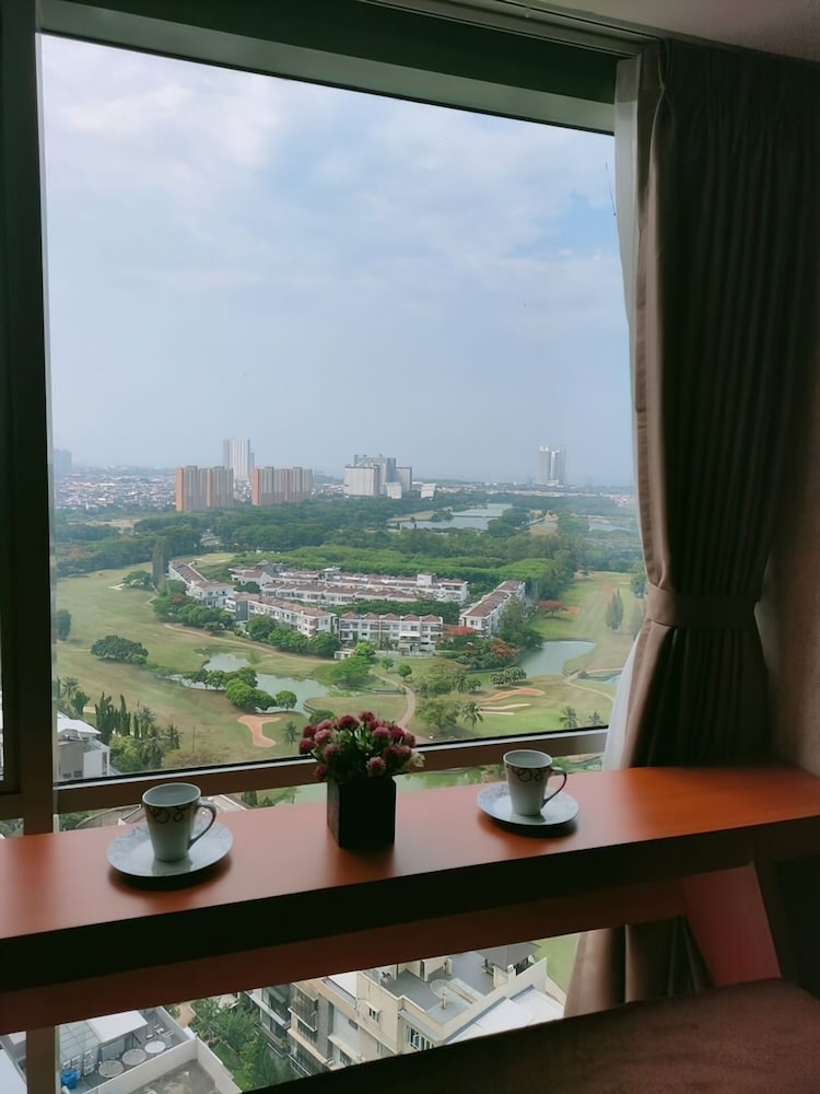 The Mansion at Dukuh Golf Kemayoran