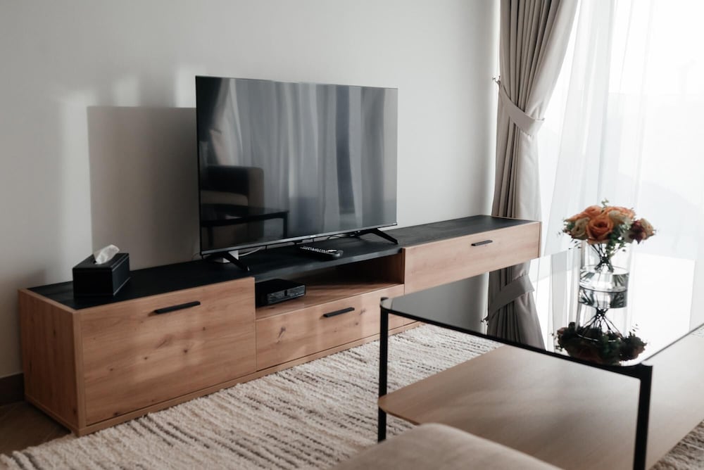 Luxe 2BR AT 1 Residences Wasl Near Metro Station