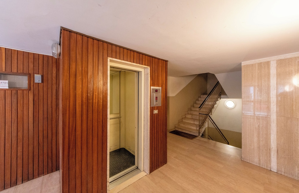 HouSmart Treves 2