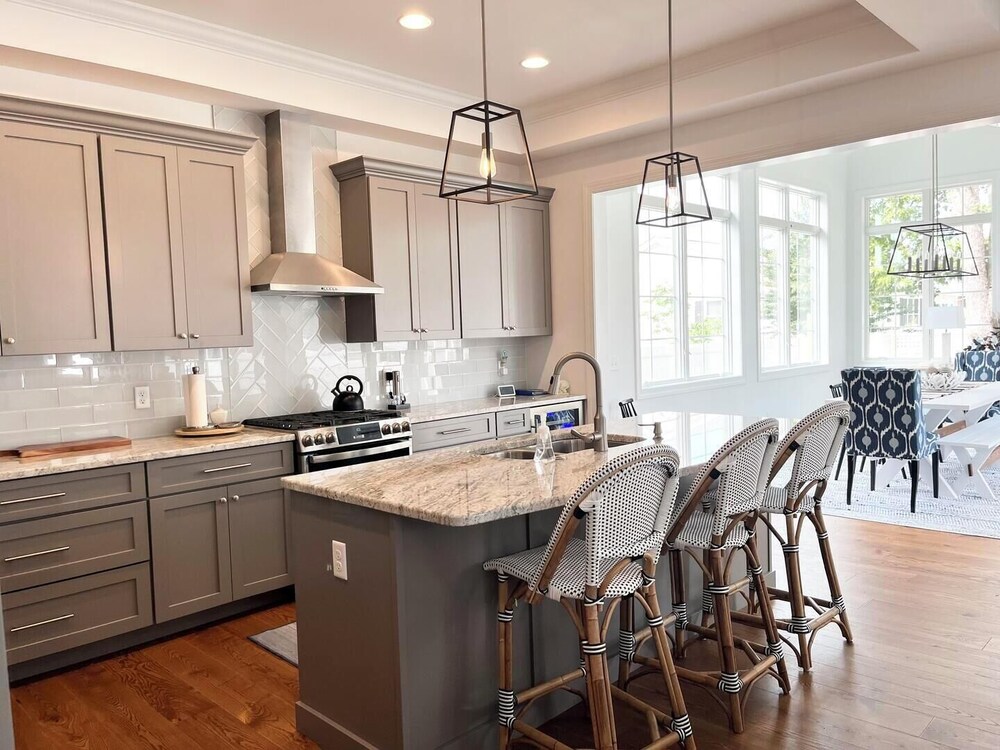 Munson Street 303