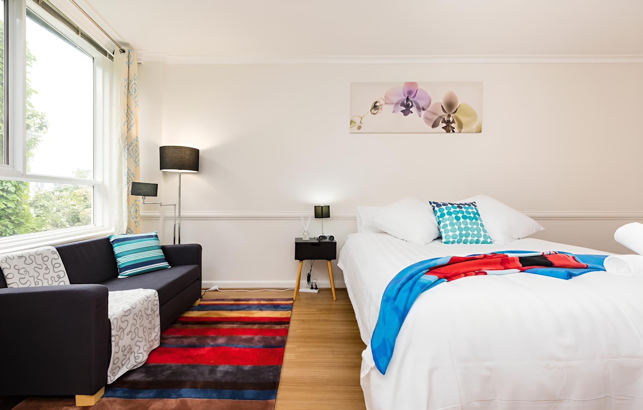 GENIE, 1BDR East Melbourne Studio