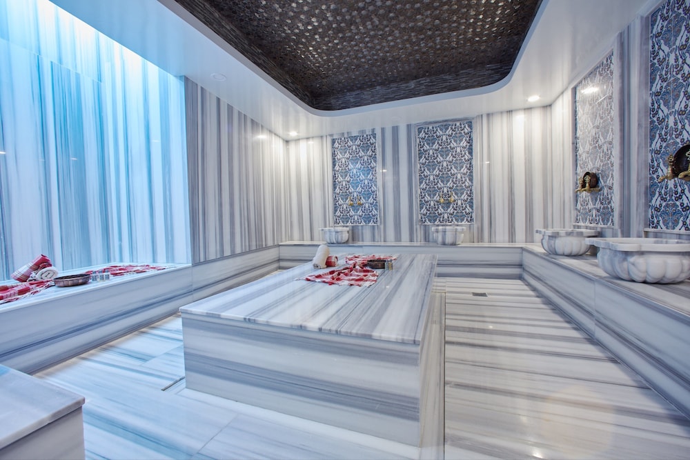 The Nowness Luxury Hotel & Spa - Image 24