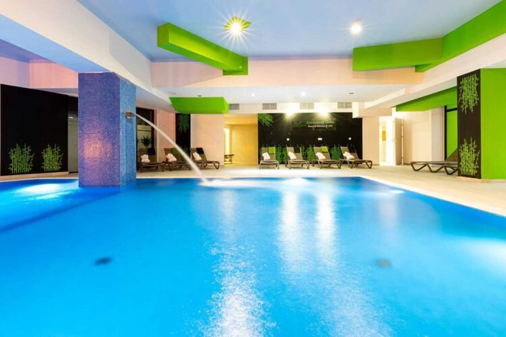 Holiday Apartment, Sauna, Pool, Szklarska Poreba view 5