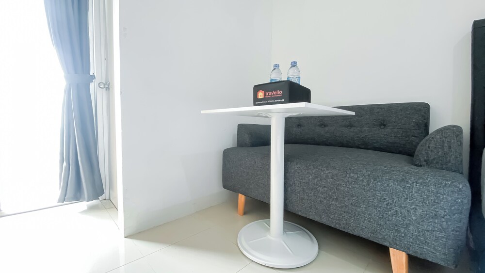 Brand New Studio At Bassura City Apartment Near Mall