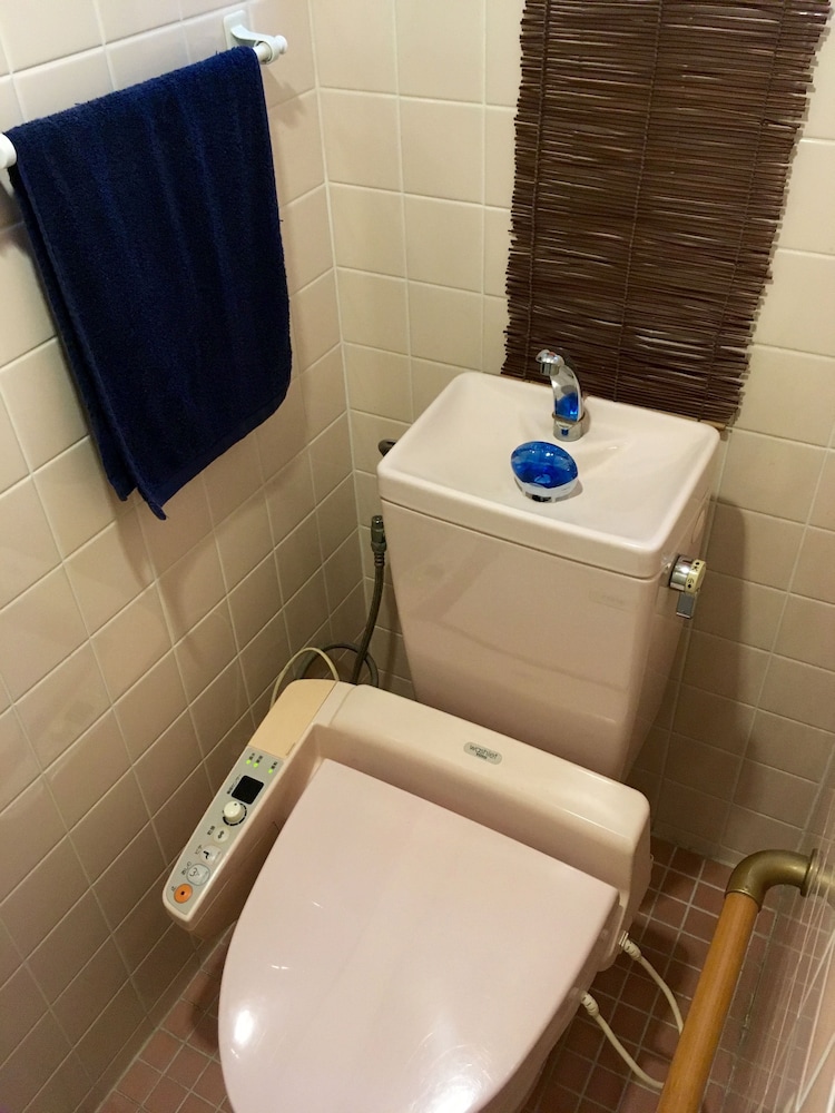 Kyoto Guest House WAON