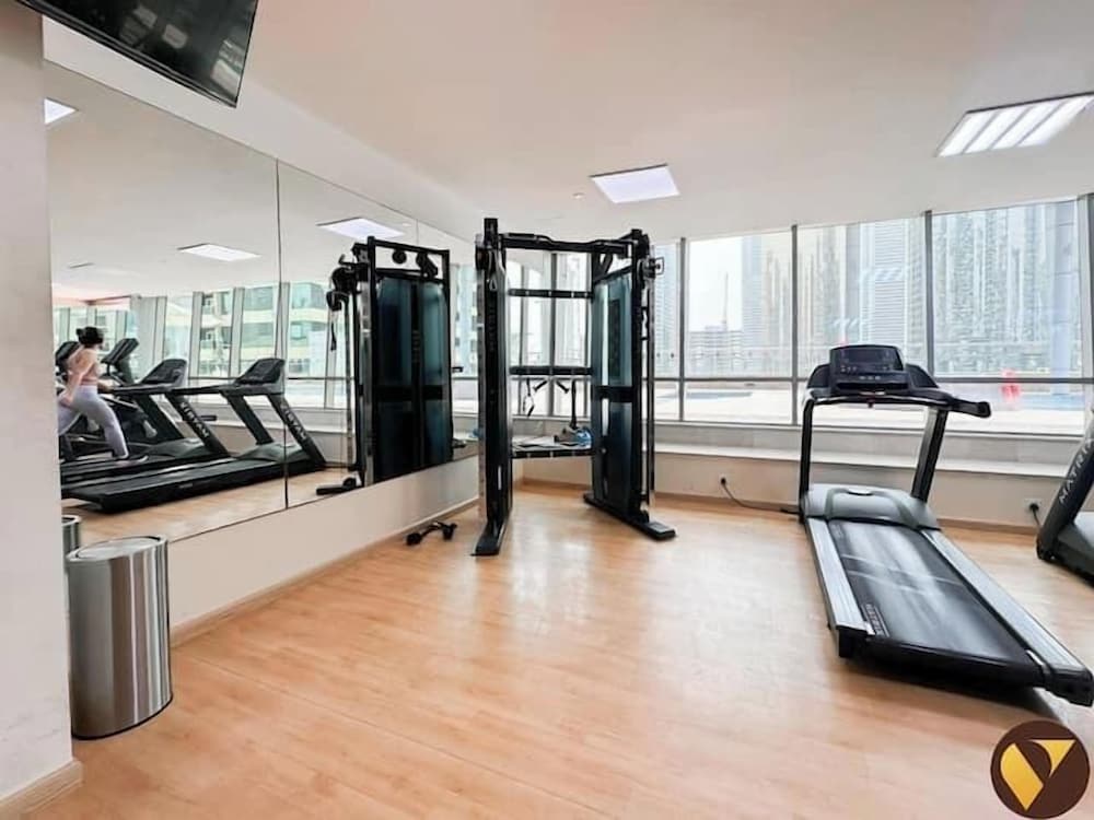 Luxury Stay in JLT Near Metro & JBR
