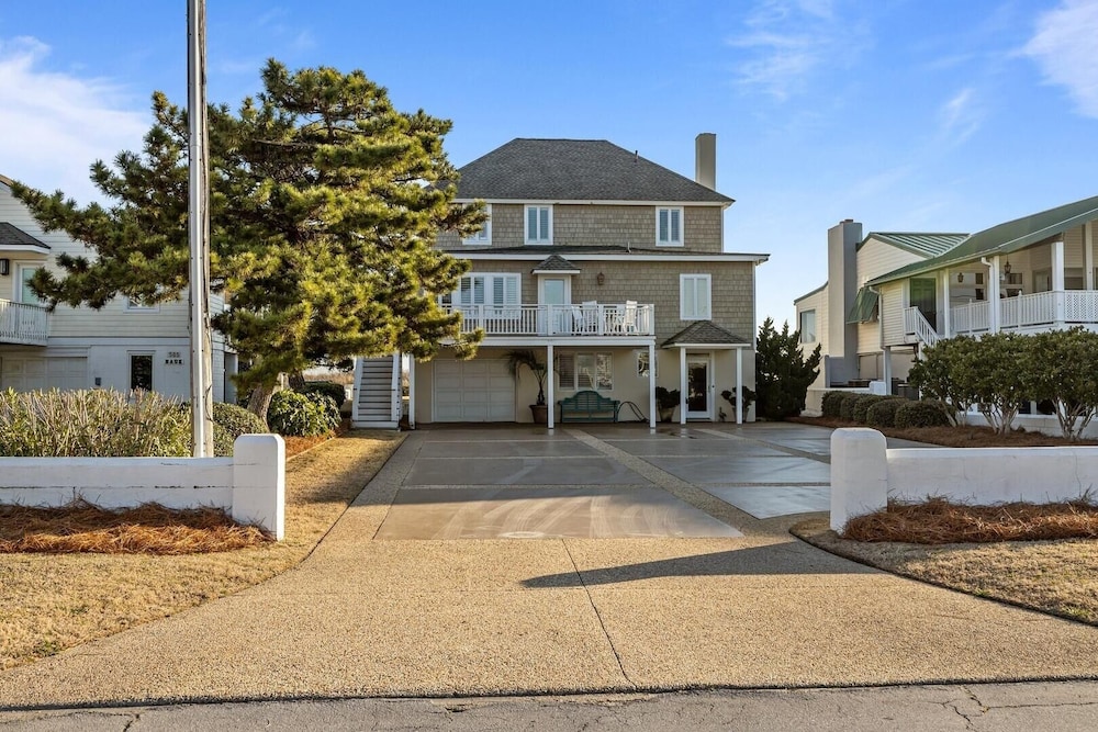 Taylor Cottage 5 Bedroom Home