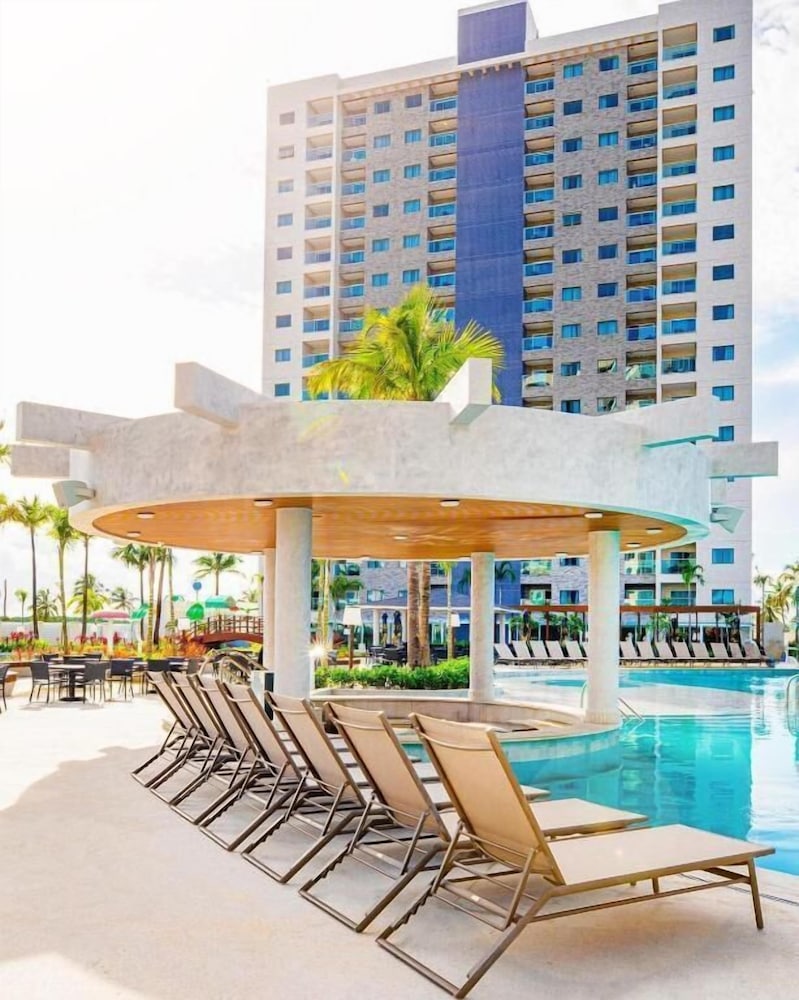 Salinas Exclusive Resort