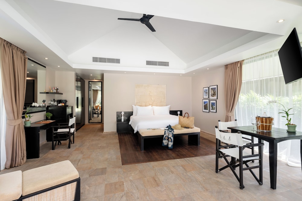 Nikki Beach Resort & Spa 3