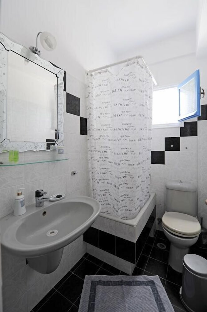 Pension Moschoula