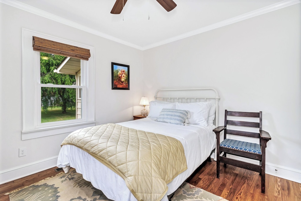 Quaint Mill Cottage