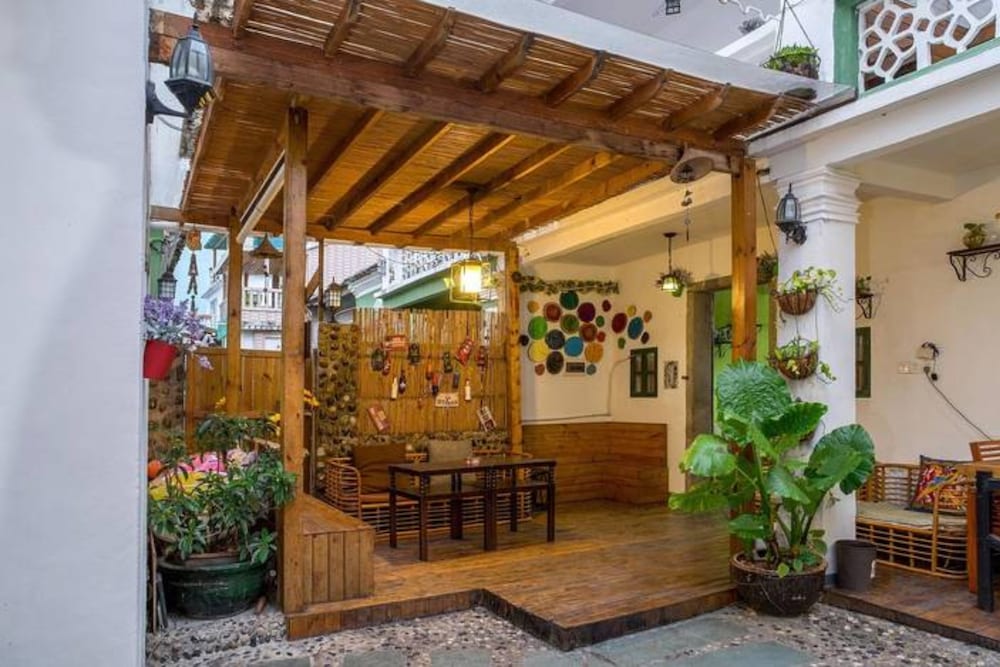 Shenzhen Dapeng Mancheng Theme Hostel