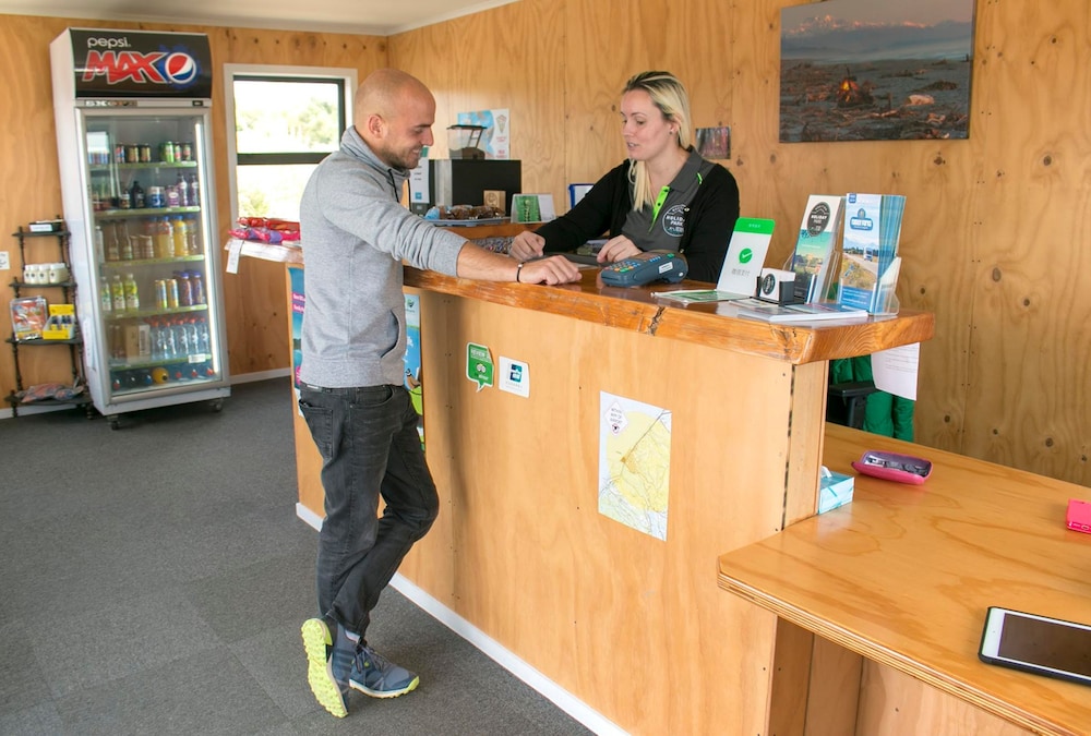 Hokitika Holiday Park