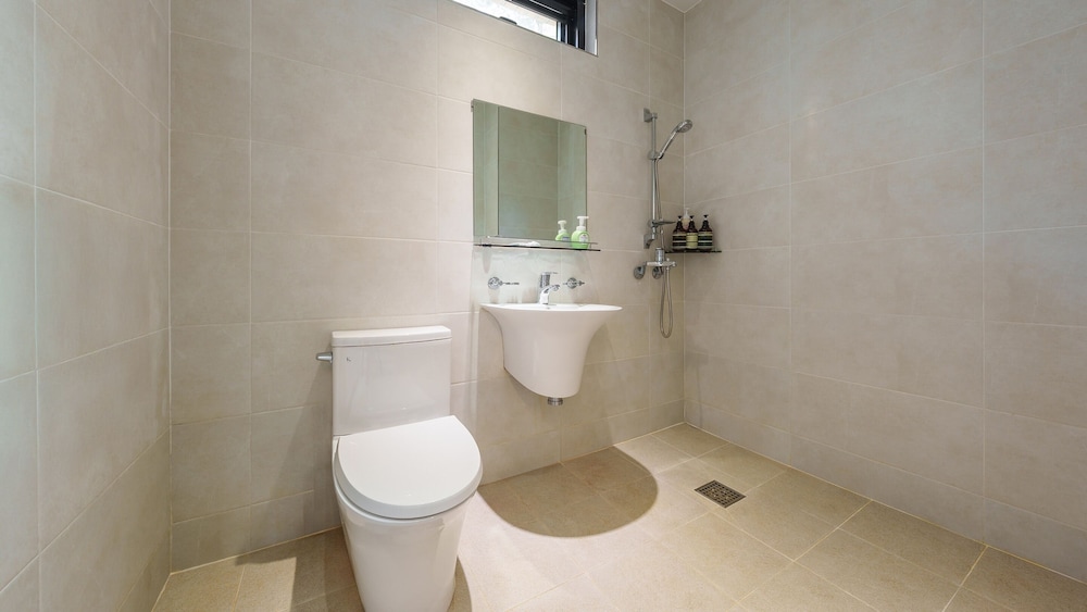 Gyeongju Ain Kids Pool Villa