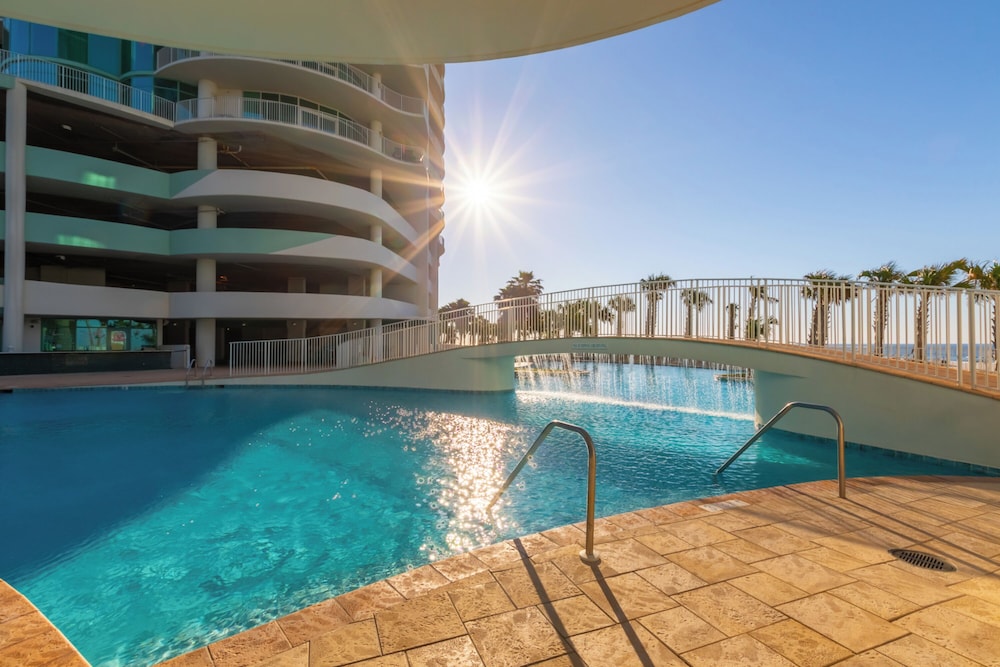 Turquoise Place Condos