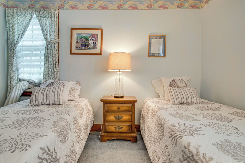 3 Mi to Beaches & Golfing: Family Gem in Cotuit, photo 23