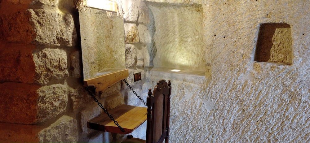 Photo 31