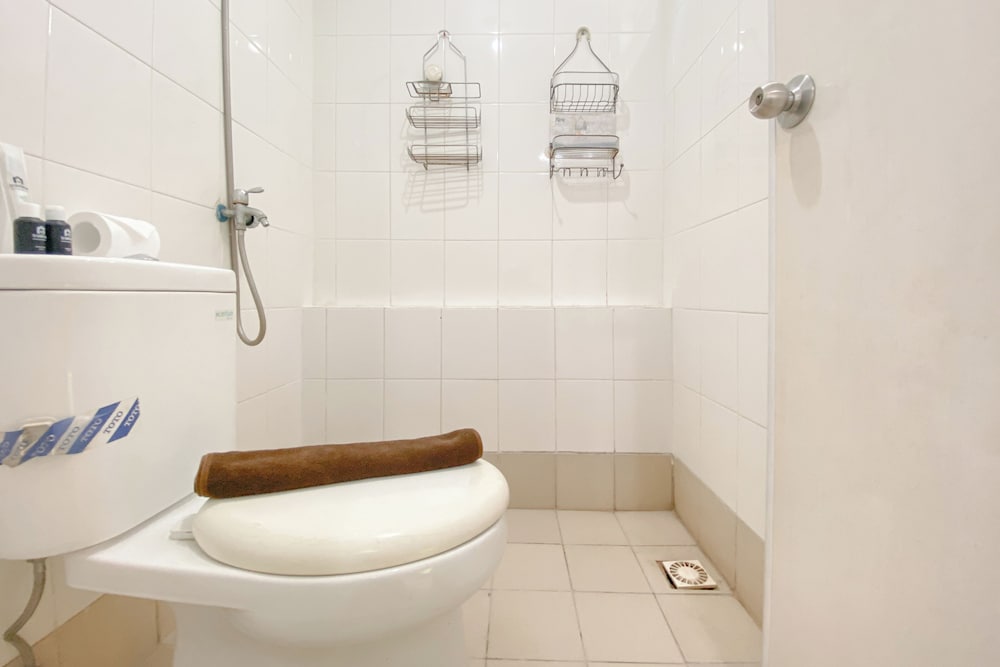 Comfort Stay 1Br With Extra Room At Bassura City Apartment