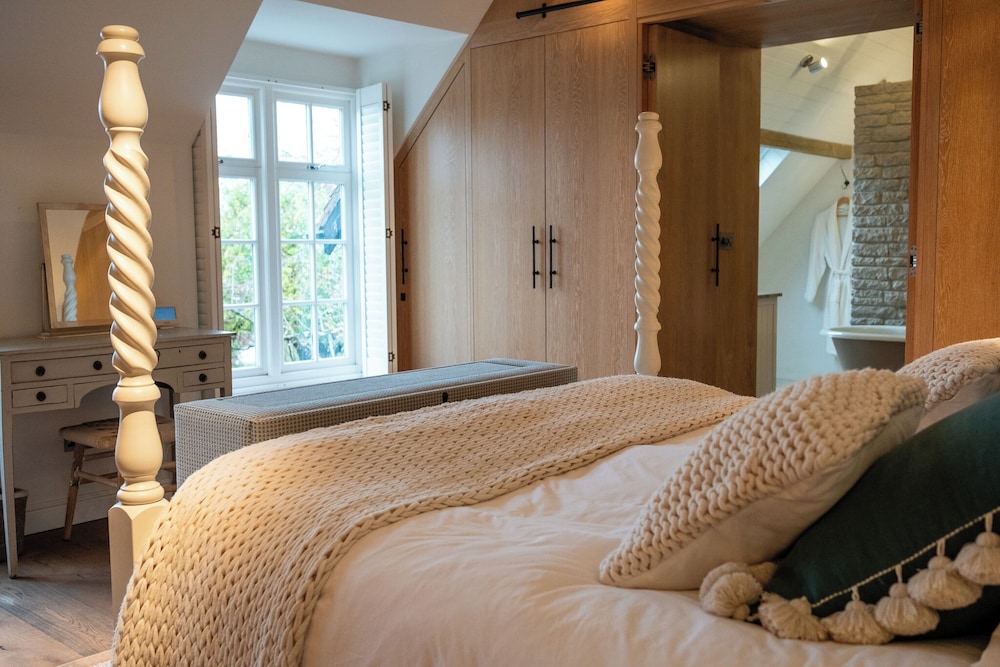 Stunning 6 BB Cottage & Annexe