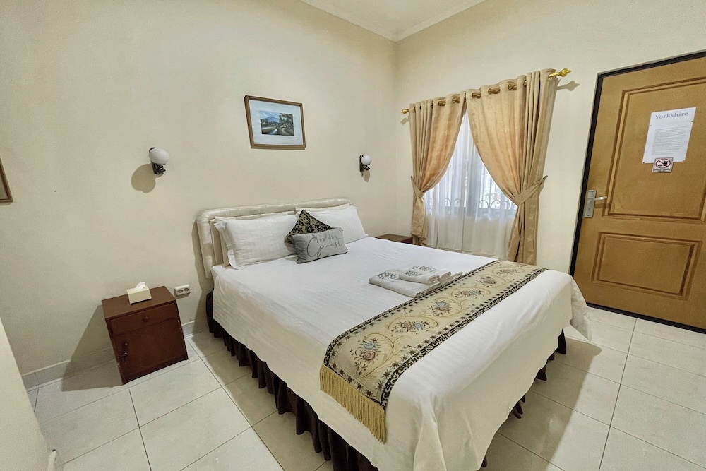 Whiterose Guesthouse