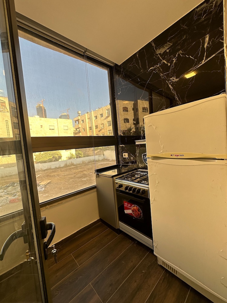 Charming Amman Apartment With Electric Heating & Wi