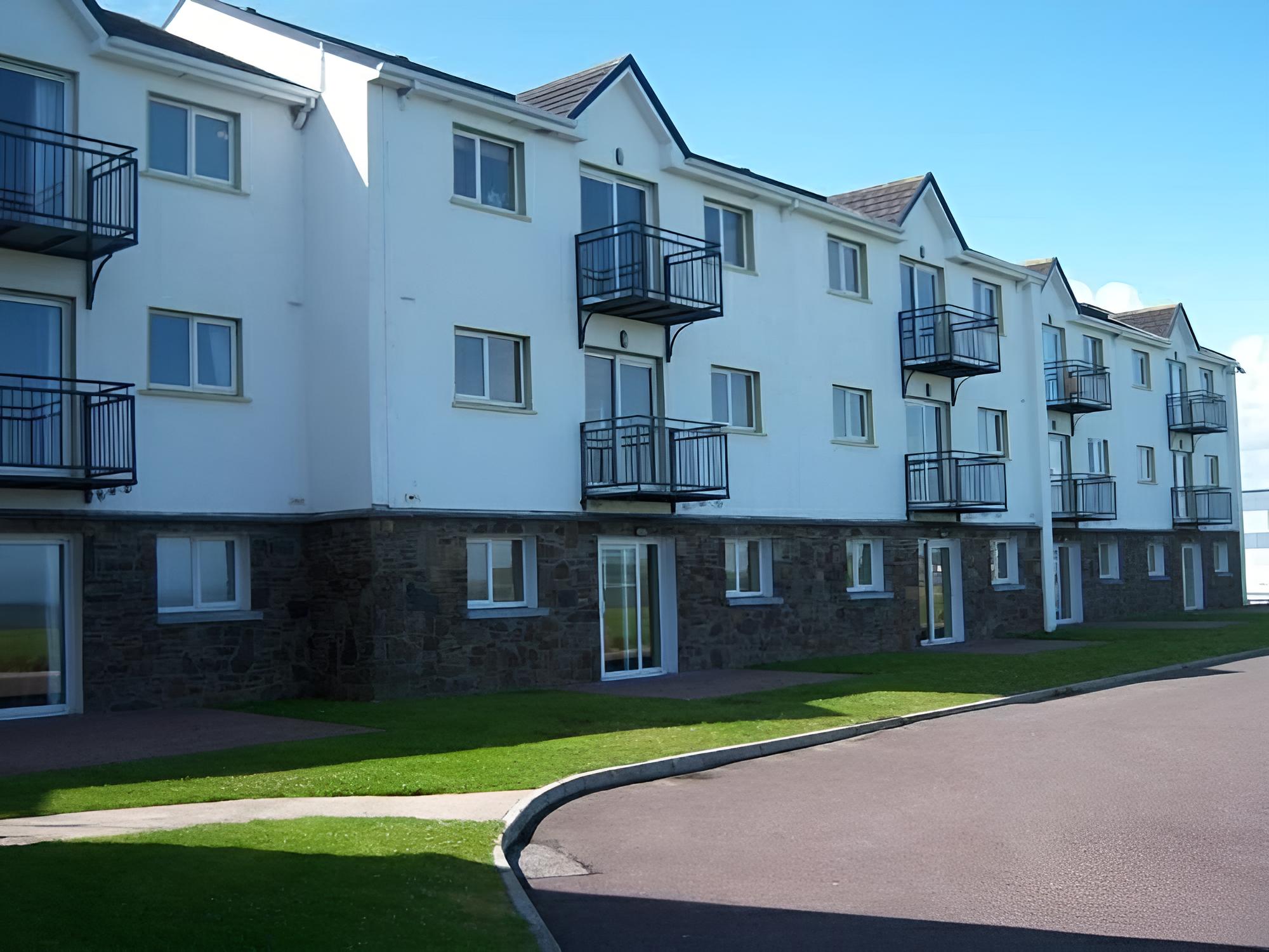 Quality Hotel and Leisure Centre Youghal view 2
