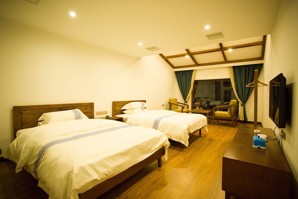 Jingshuihuajian Boutique Inn