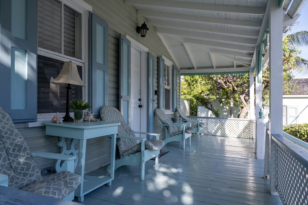 Watercolor 3 Bedroom Home