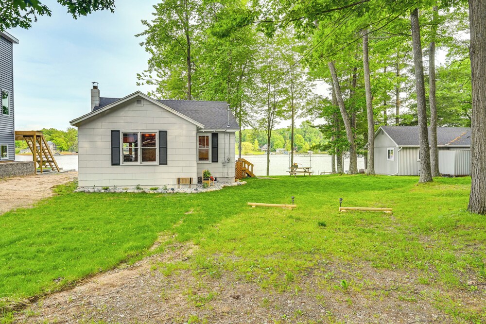 Hale Rustic Retreat on Long Lake Near Boat Launch! view 2