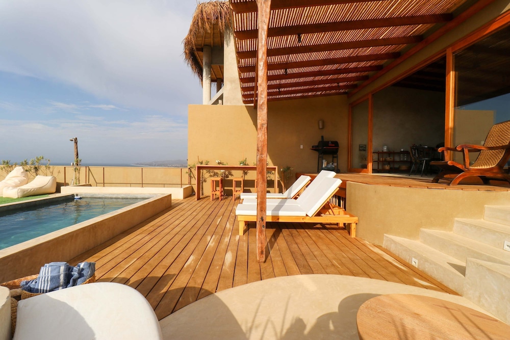 w Amazing House w Great View in Los Organos