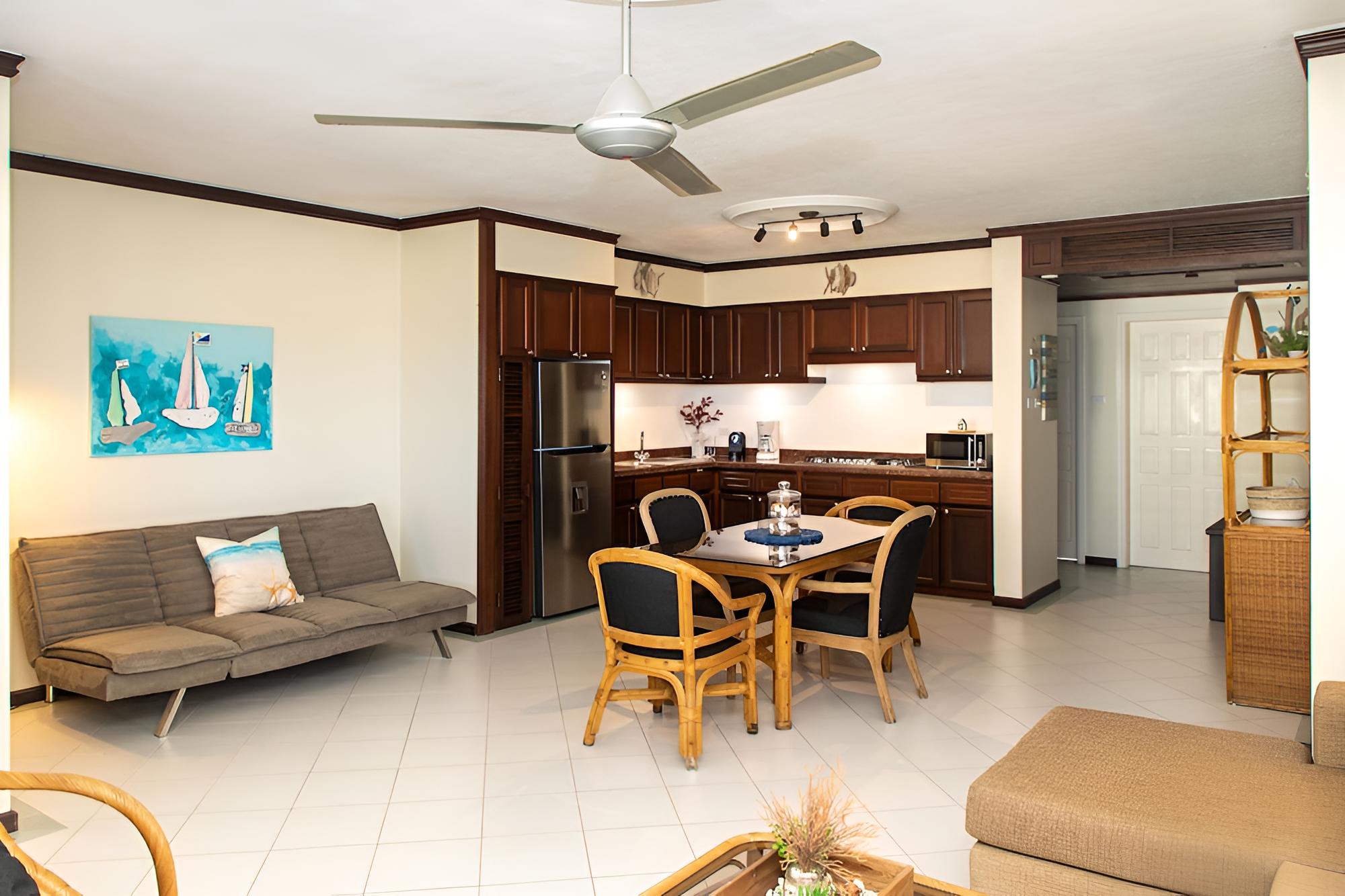 Club Nautico 6 with sea view view 2