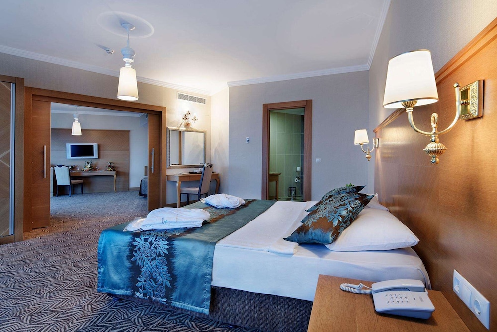 Saphir Hotel & Villas