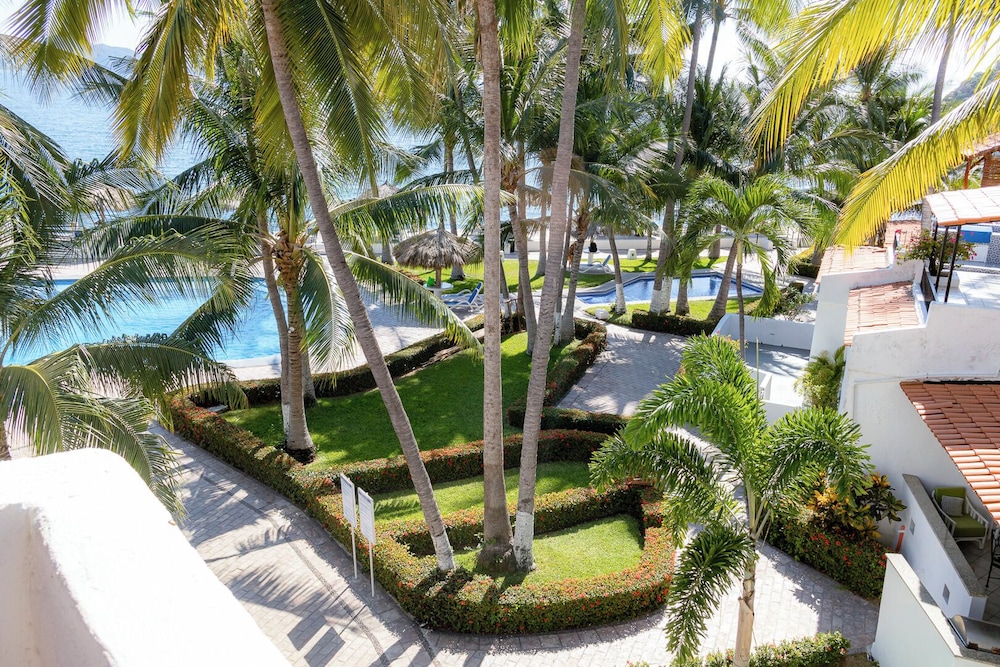 Flat with Unbeatable Views & 2 Bedrooms