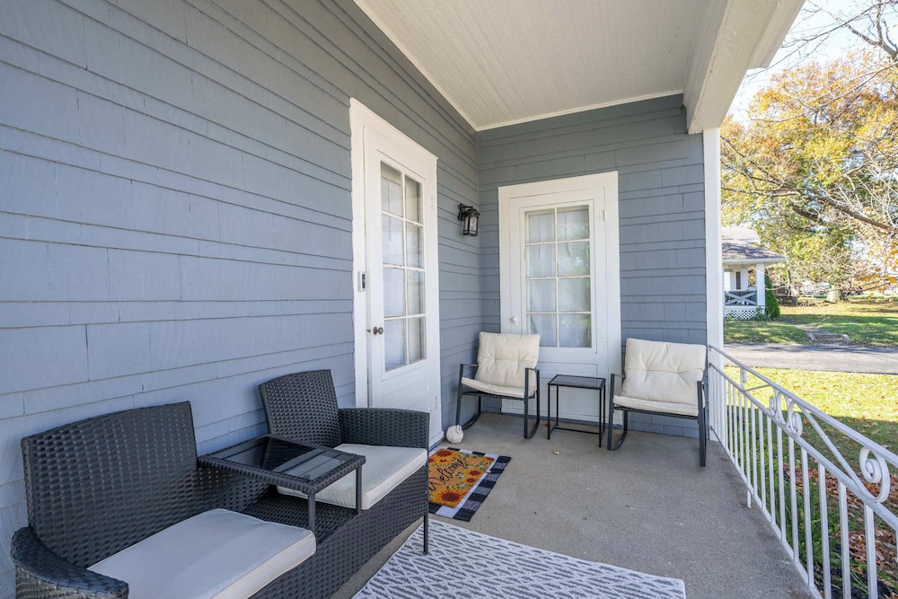 Bridgetown Bungalow West Cincy